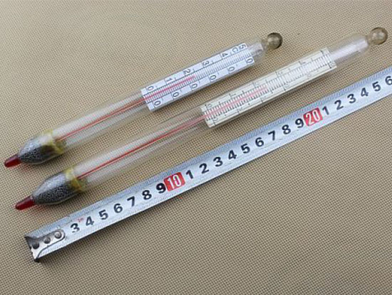 漂浮溫度計(jì)